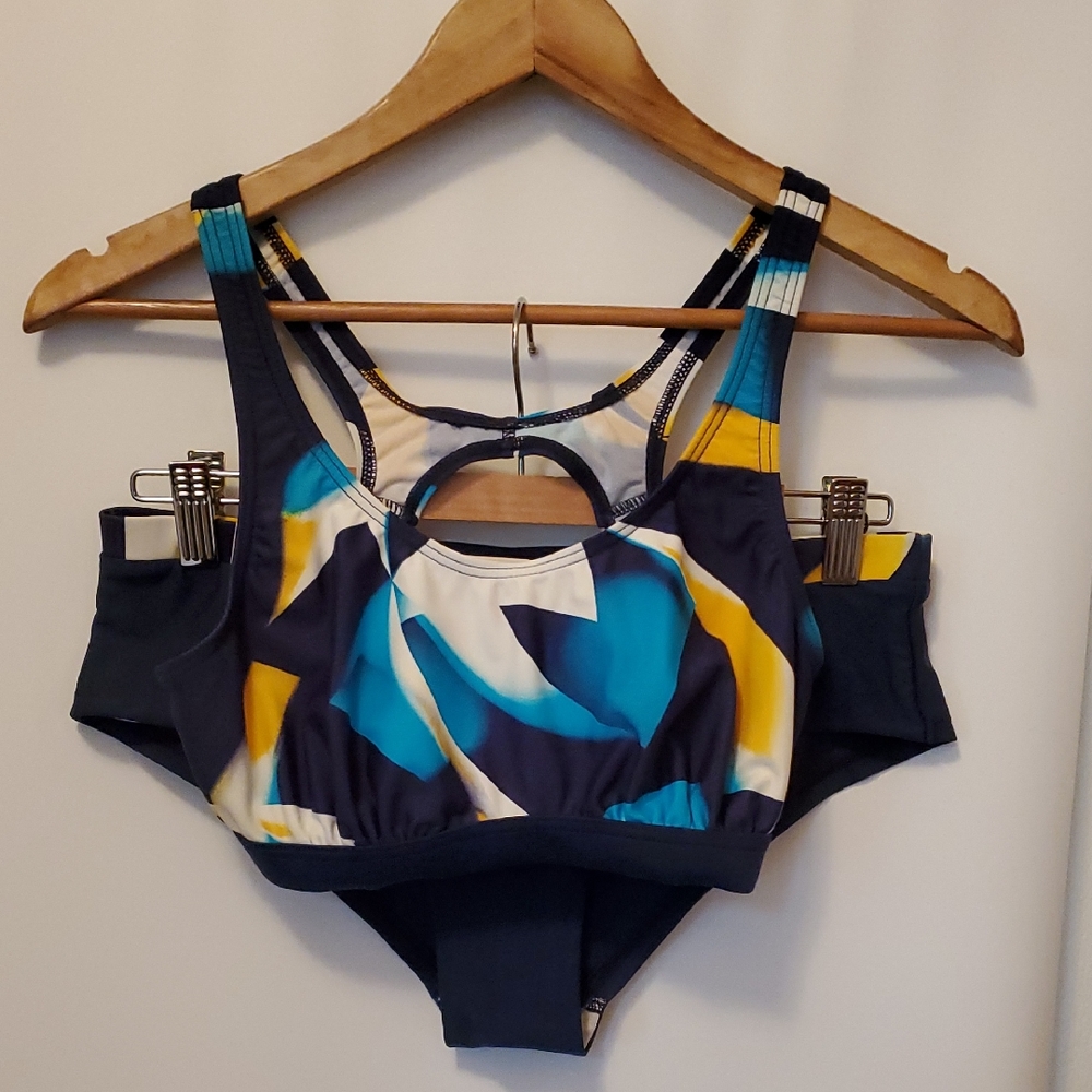 Athletic Stylish Bikini Sz Small
